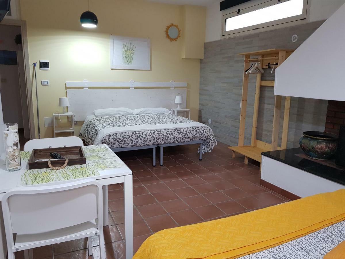 La Macchia Bed and Breakfast Melendugno Buitenkant foto